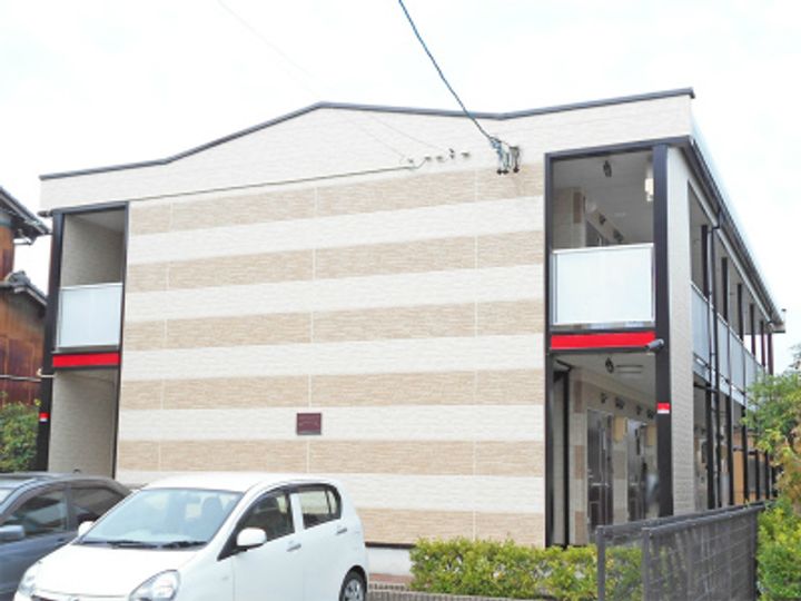 レオパレスWell 小山の外観