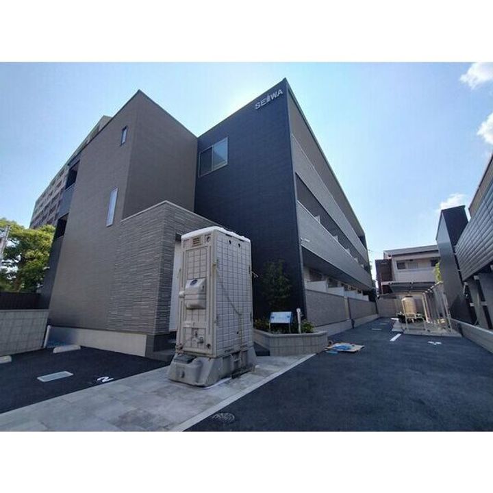 リプライネ中楠の外観