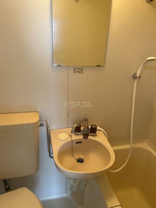 日吉屋ビルの内装