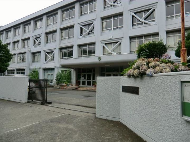 エクセル湘南の周辺