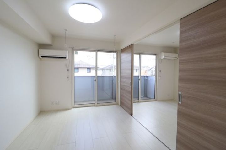 栃木県小山市城西1(アパート)の賃貸物件の居間