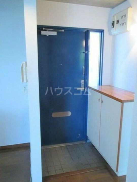 アメニティ高島台Iの玄関