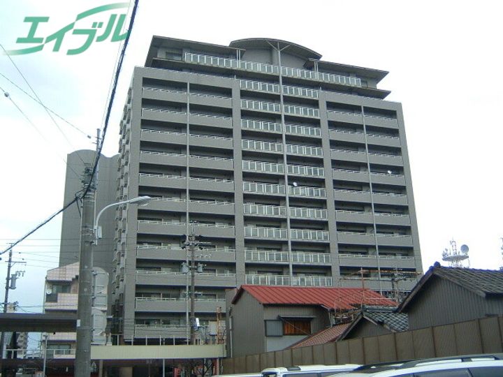 ステイツ四日市608号室の外観