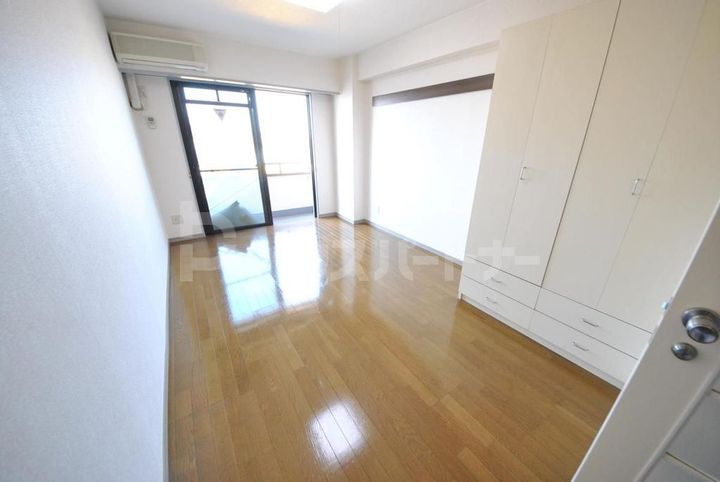 カレッジスクエア柏の内装