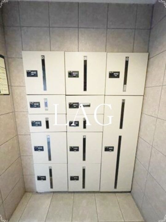 レニエラヴェルトゥの地図