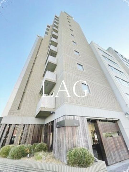 レニエラヴェルトゥの外観