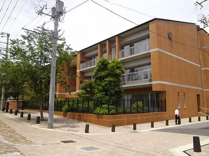 コーポ君寿の周辺