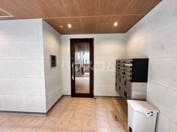 J’sコート代々木公園の地図