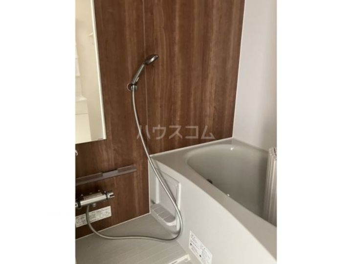 J’sコート代々木公園の風呂