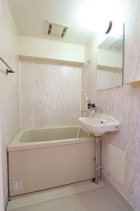 高野ビルの風呂