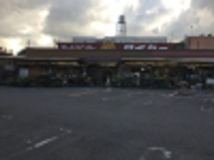 ラフォーレ八尾の周辺