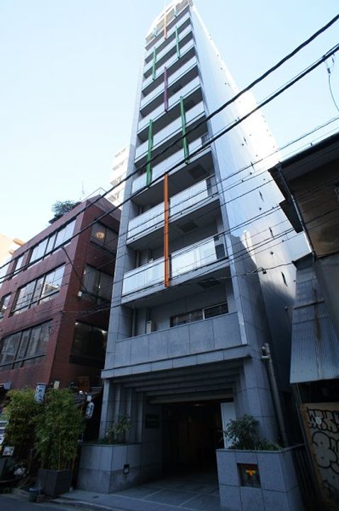エスティメゾン神田の外観
