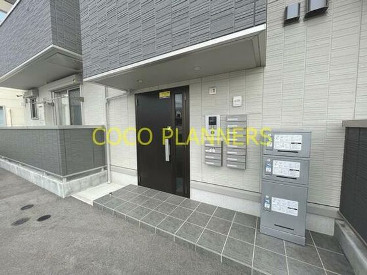 熊本県熊本市南区出仲間9(アパート)の賃貸物件の地図