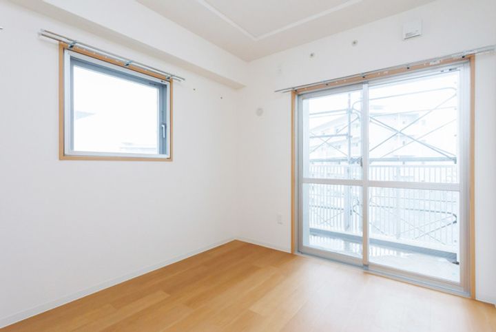 URアルビス緑丘の内装