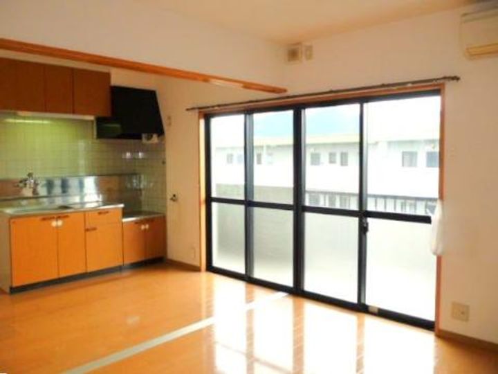 豊川グリーンハイツIIIの居間