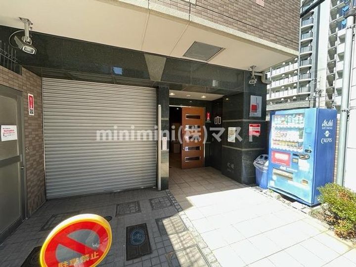 レジェンドール堺筋本町の地図
