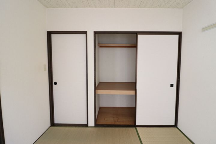 ヴィラ・デ・サナダの内装