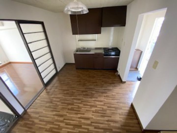 ヴィラ・デ・サナダの居間