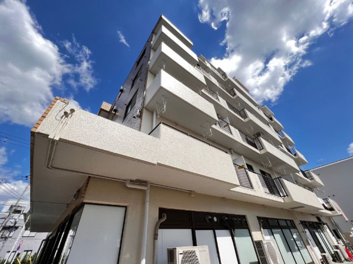 西国立グリーンマンションの外観