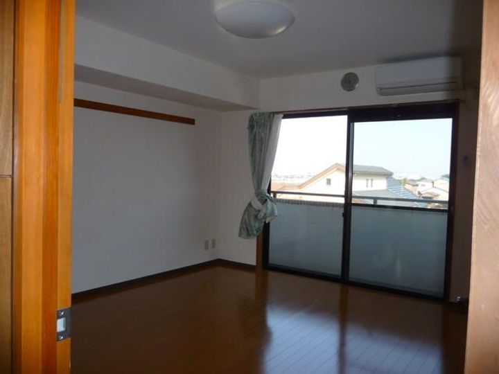 サンクレストの居間