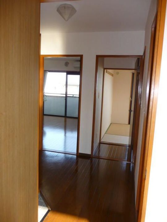 サンクレストの玄関