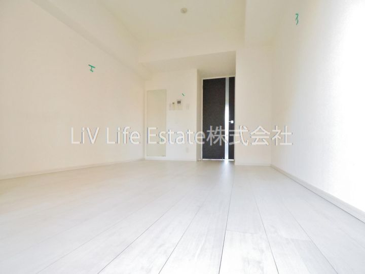 東京都西東京市西原町1(マンション)の賃貸物件の居間