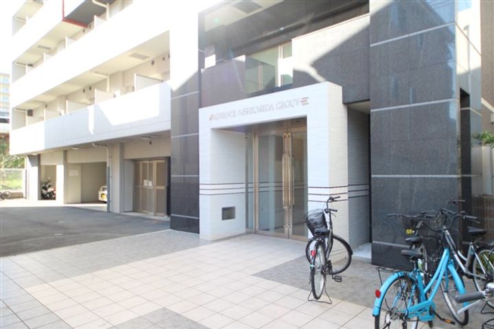 アドバンス西梅田グルーブの地図