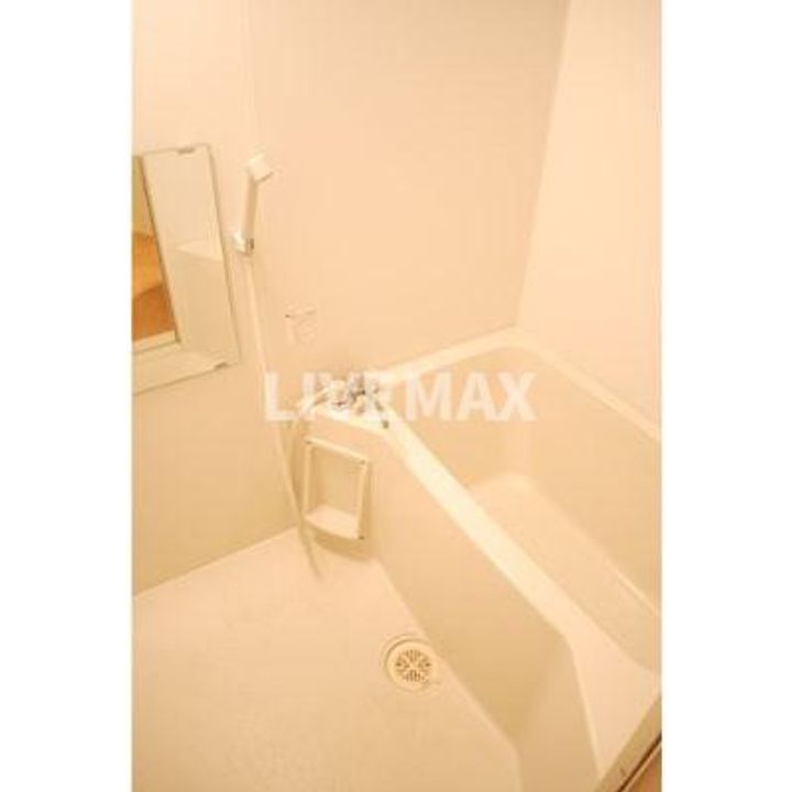 フロリスオーランティウム3の風呂