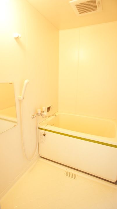 ハイツベラミーIIの風呂