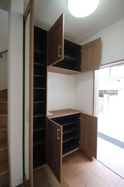 岡山県岡山市中区御成町(一戸建)の賃貸物件の玄関