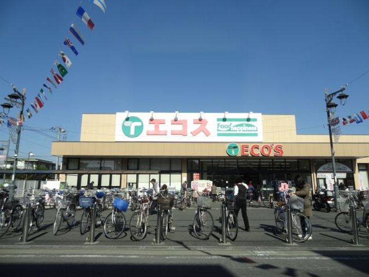 サンフィールドの周辺