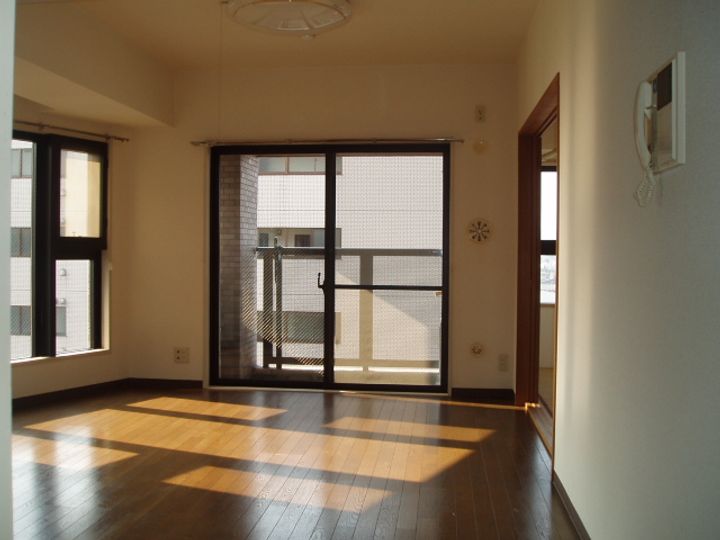 ライオンズマンション高田の居間