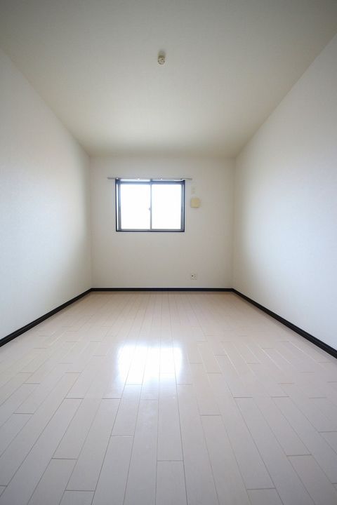 グランドライン小倉北の内装