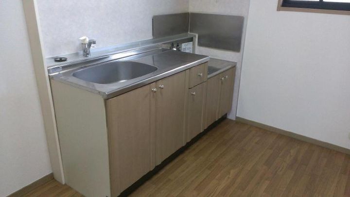 埼玉県戸田市中町1(アパート)の賃貸物件のキッチン