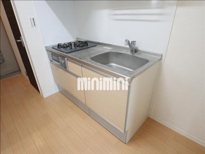 プレミアス下荻野のキッチン