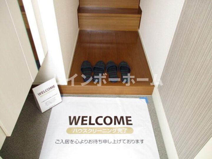千葉県鎌ヶ谷市道野辺中央4(アパート)の賃貸物件の玄関