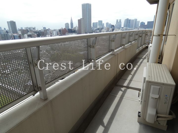 河田町ガーデンの内装