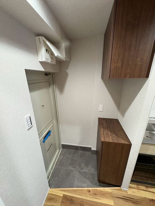 門前仲町杉田ビルの玄関