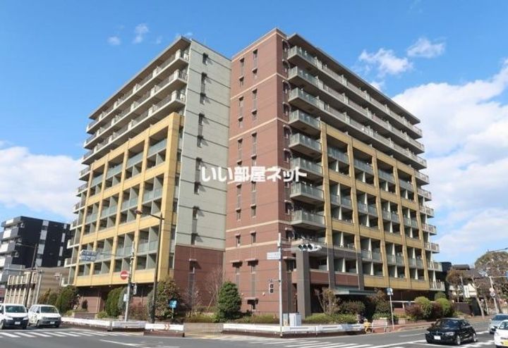 千葉ポートイーストの外観