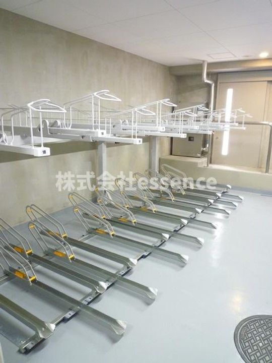 フトゥールス南麻布の地図