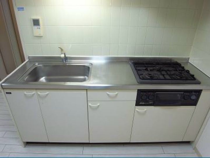 神奈川県平塚市浅間町(マンション)の賃貸物件のキッチン