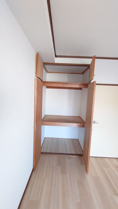 イーストパーク長島の内装