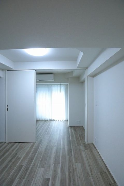 パークアクシス新宿百人町の居間