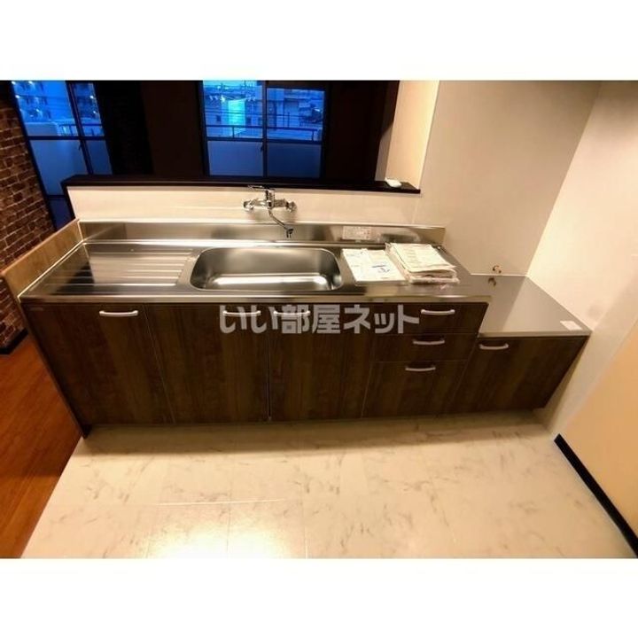 群馬県前橋市南町2(マンション)の賃貸物件のキッチン