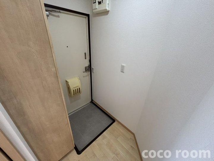 静岡県藤枝市高柳3(アパート)の賃貸物件の玄関