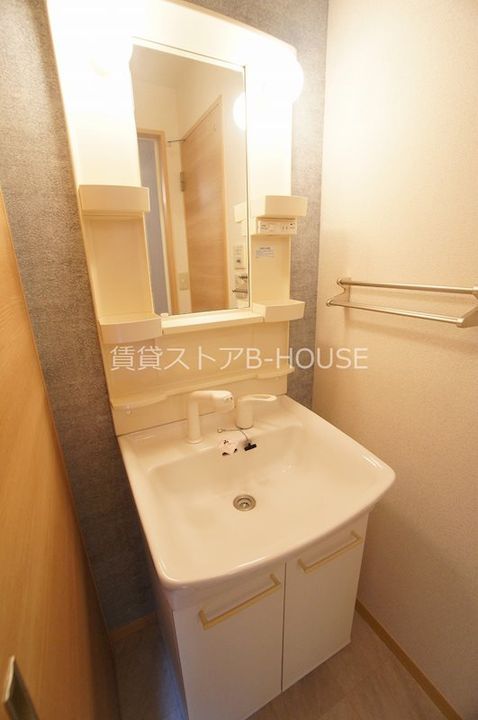 神奈川県海老名市国分南3(アパート)の賃貸物件の内装