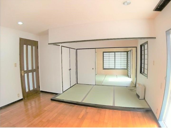 奈良県奈良市六条緑町2(一戸建)の賃貸物件の居間