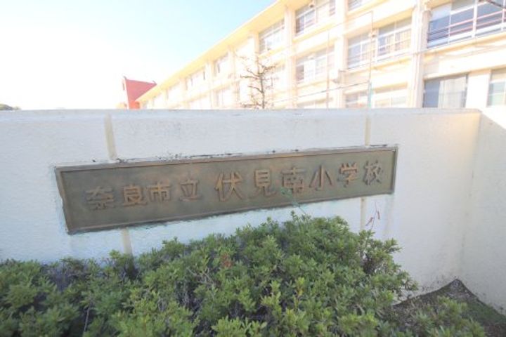 奈良県奈良市六条緑町2(一戸建)の賃貸物件の周辺