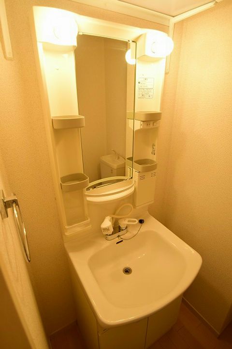 神奈川県藤沢市本鵠沼3(アパート)の賃貸物件の内装