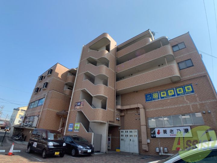 ボヌールKの外観